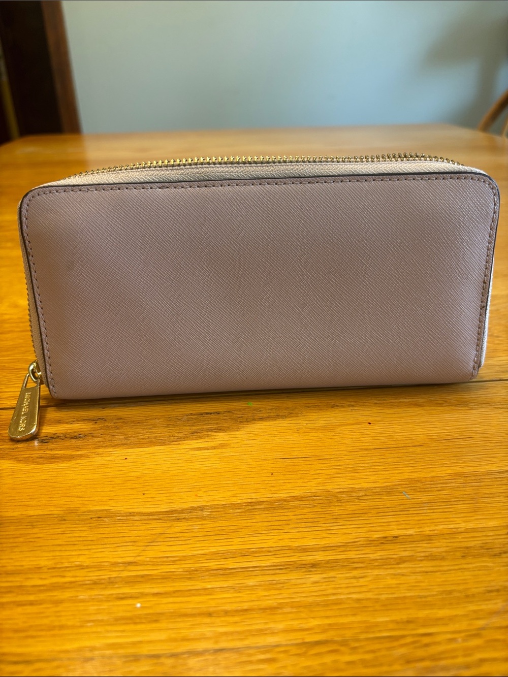 Michael Kors Zip-Around Wallet in Dusty Rose. Very clean and no callouts. - Picture 5 of 8